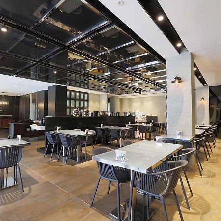 Royal Group Hotel Bo Ai Branch Каосюн Екстериор снимка