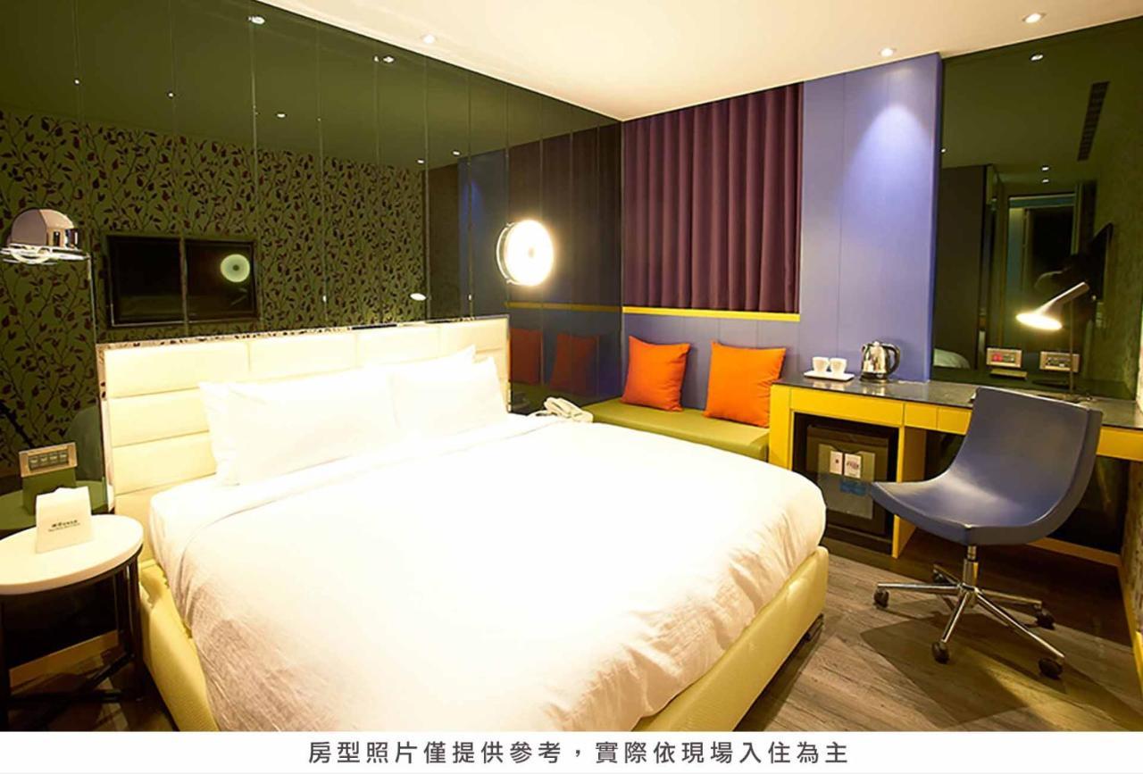 Royal Group Hotel Bo Ai Branch Каосюн Екстериор снимка